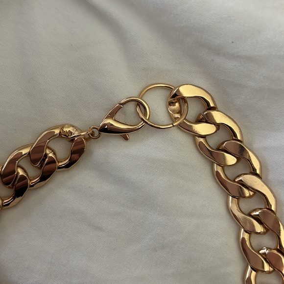 Butterfly necklace - Picture 5 of 5